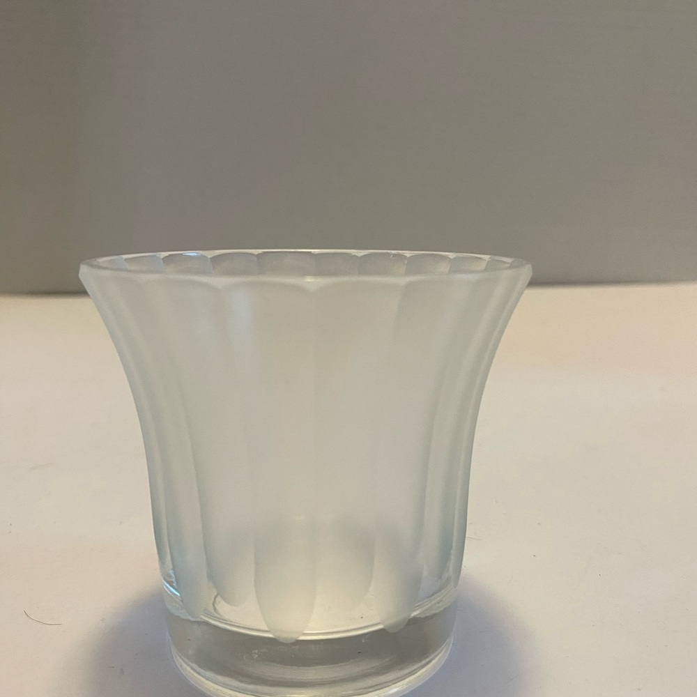 Vintage Partylite Frosted Clear Glass Flower Votive Tea Light Candle Holder